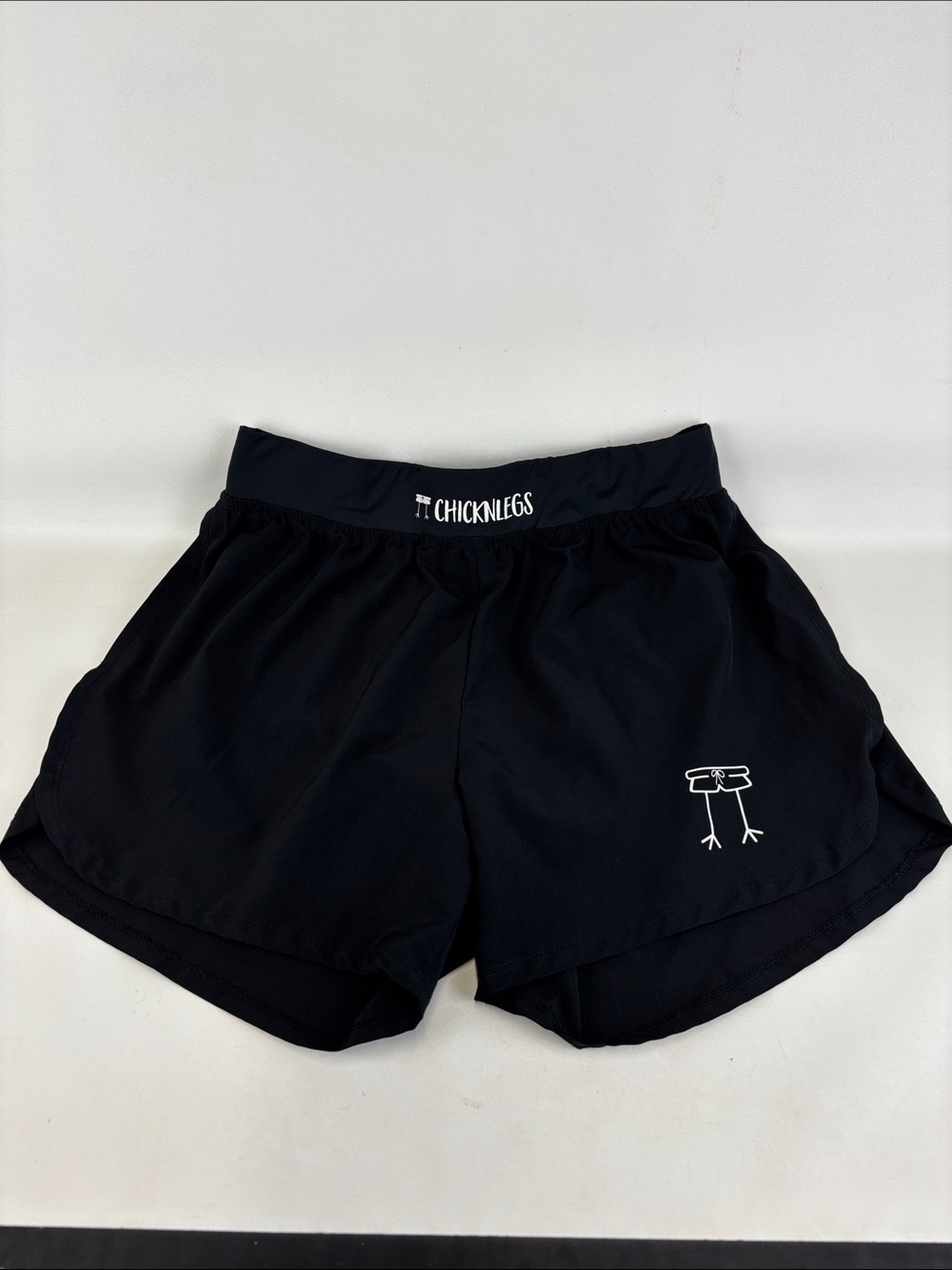 CHICKNLEGS 4” 1/2 Split Black Running Shorts Size Medium